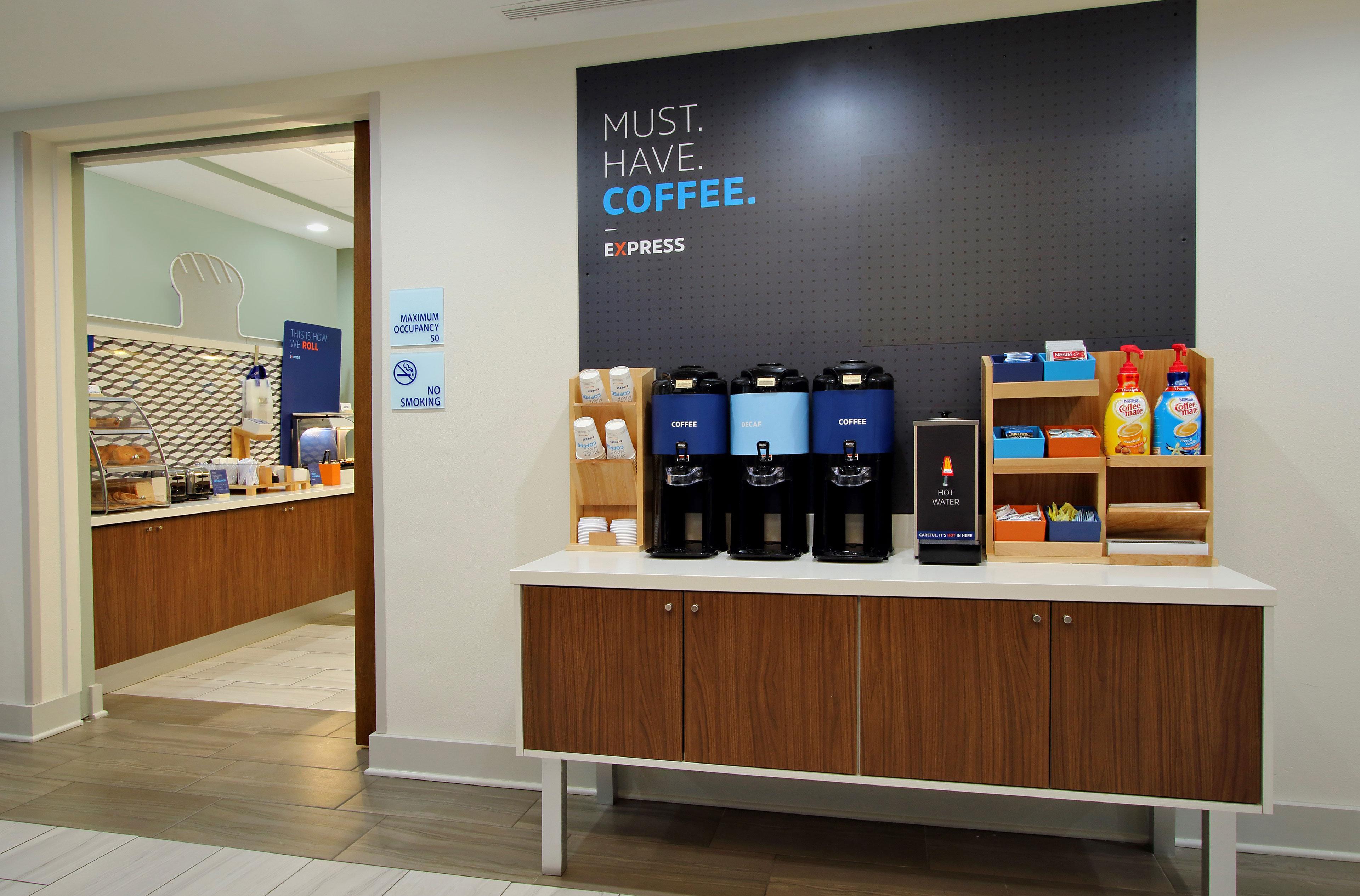 Express & East - Richardson By Ihg Hotel 3*