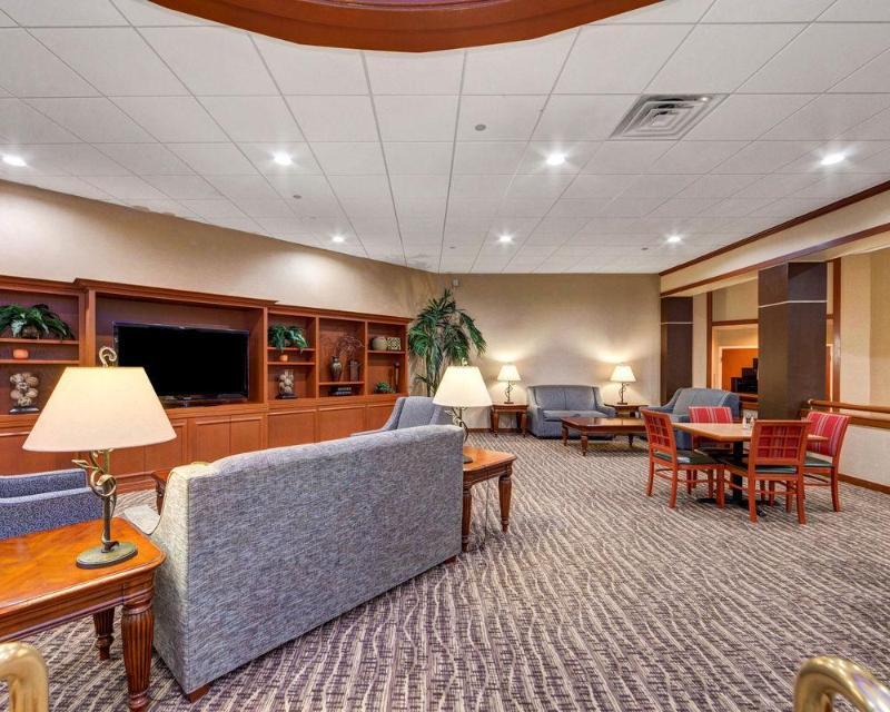 Express & East - Richardson By Ihg 3*