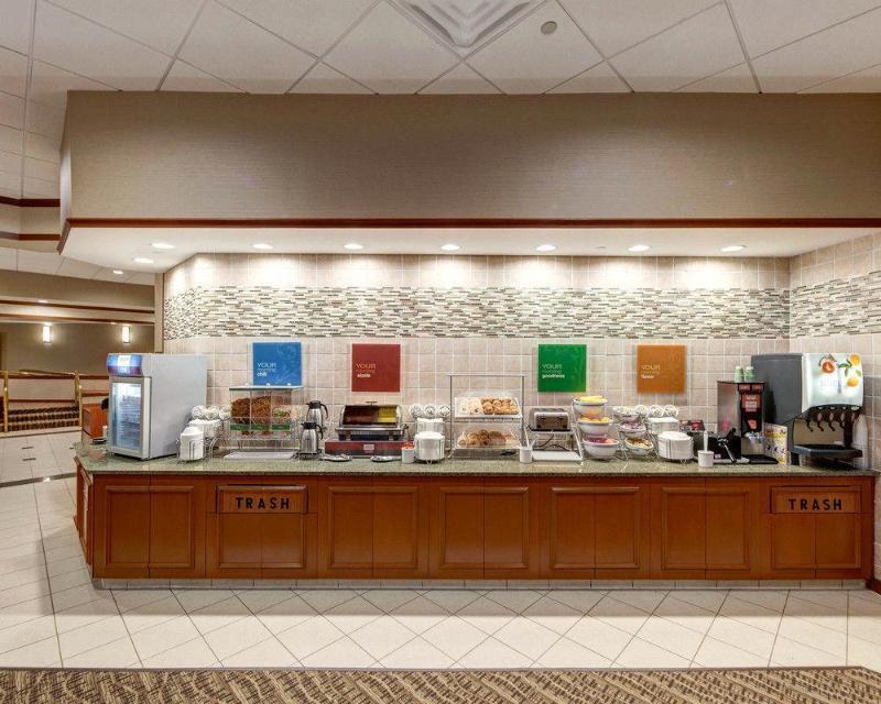 Express & East - Richardson By Ihg 3* Plano