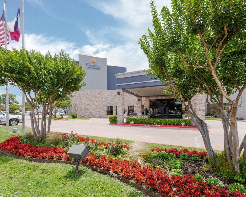 Hotel Express & East - Richardson By Ihg 3*
