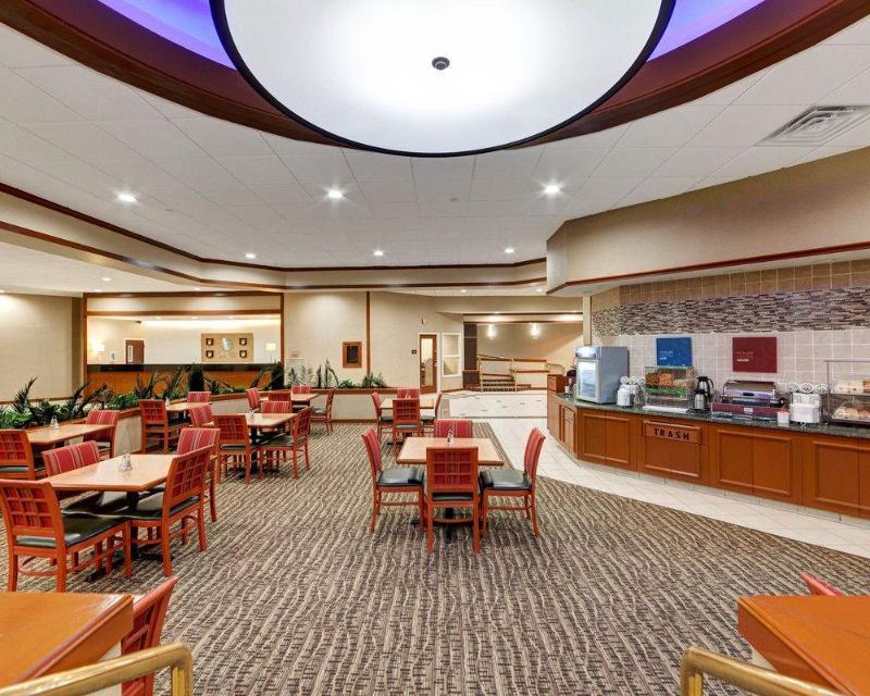 Express & East - Richardson By Ihg 3*